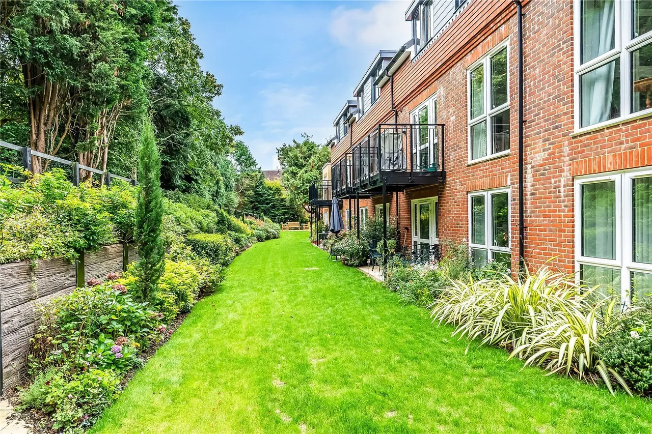 Church Lane, Oxted, RH8, photo 12