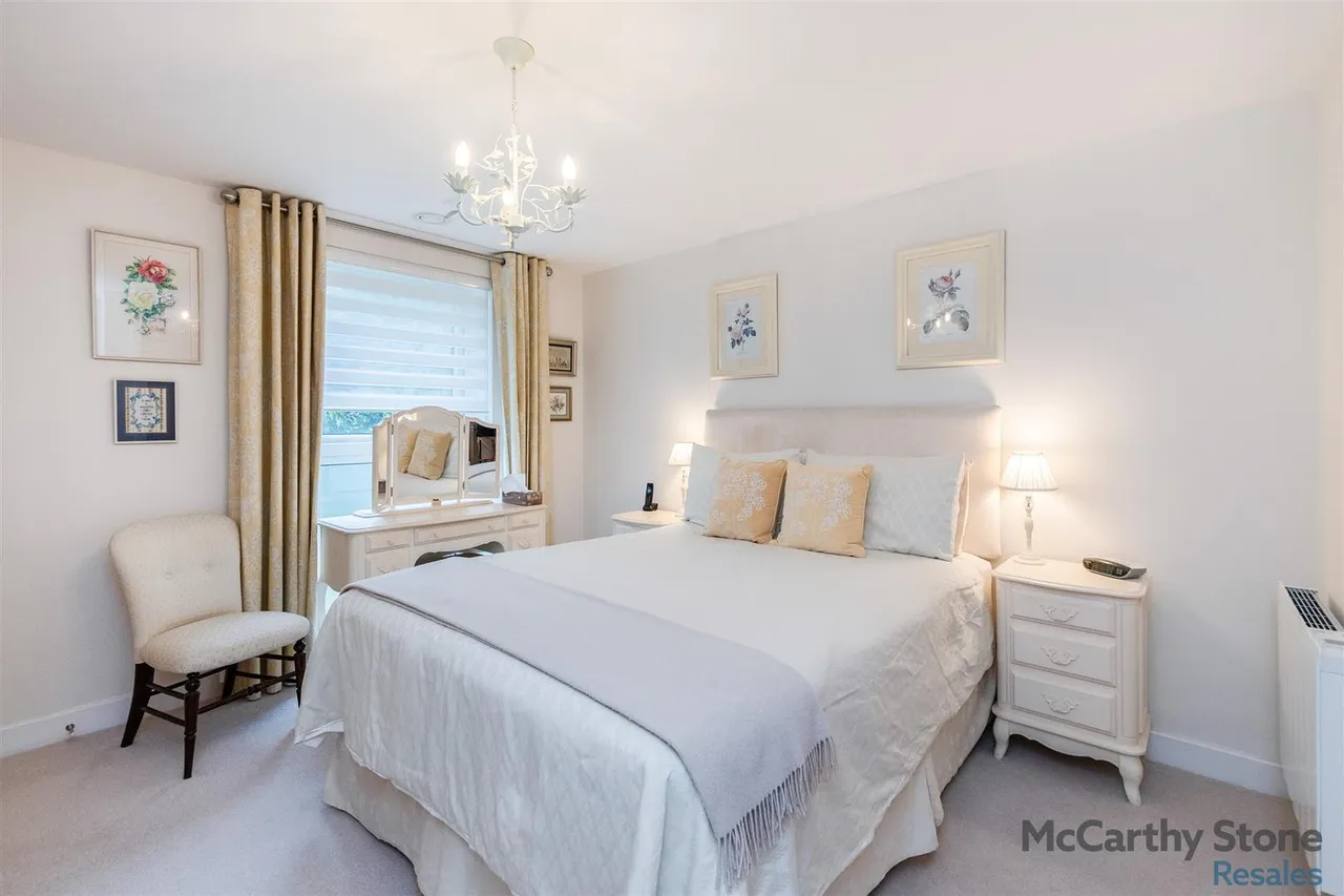 Lindsay Road, Poole, BH13, photo 6
