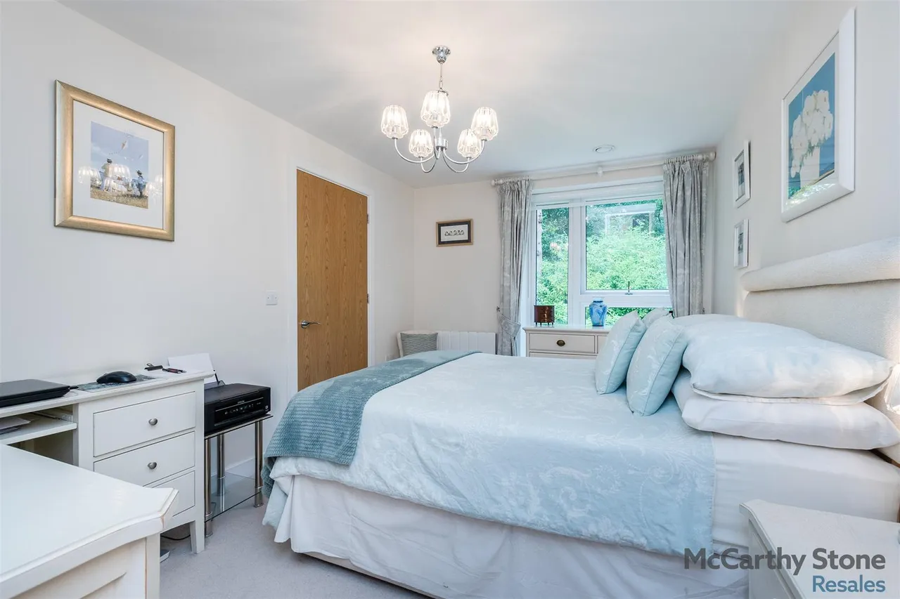 Lindsay Road, Poole, BH13, photo 8