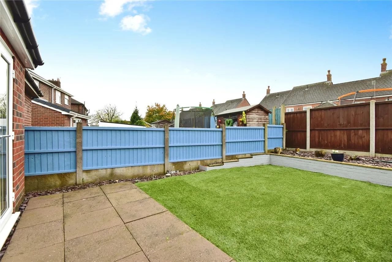 Somerville Avenue, Newcastle, Staffordshire, ST5, photo 16
