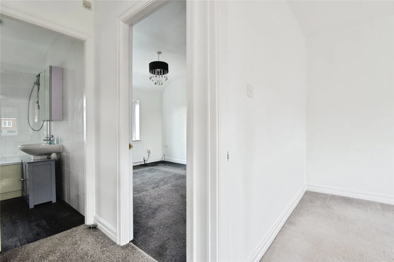 Somerville Avenue, Newcastle, Staffordshire, ST5, photo 12