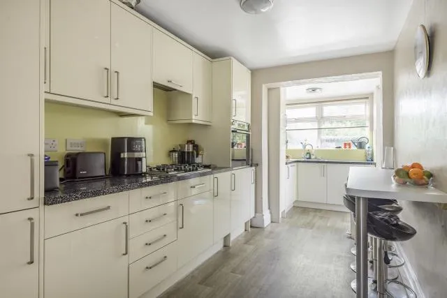 Windmill Road, North Leigh, OX29, photo 5