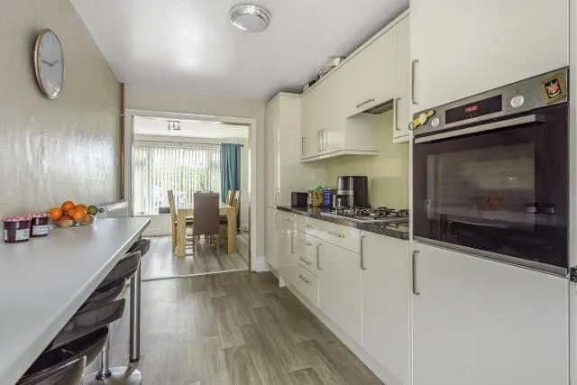 Windmill Road, North Leigh, OX29, photo 4