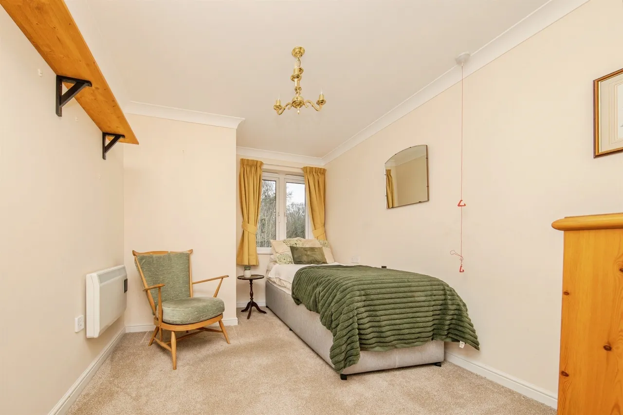 Cliff Lane, Ipswich, IP3, photo 11