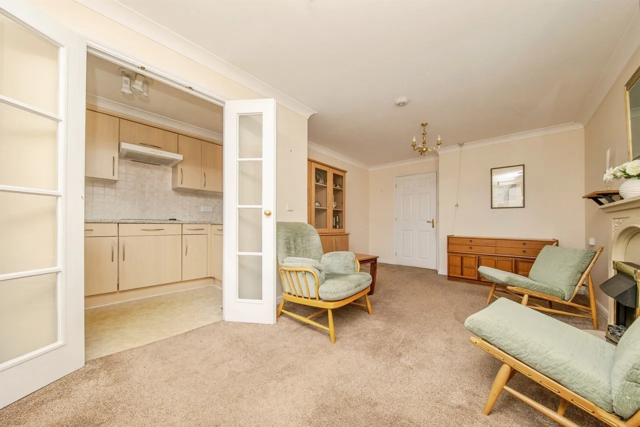 Cliff Lane, Ipswich, IP3, photo 4