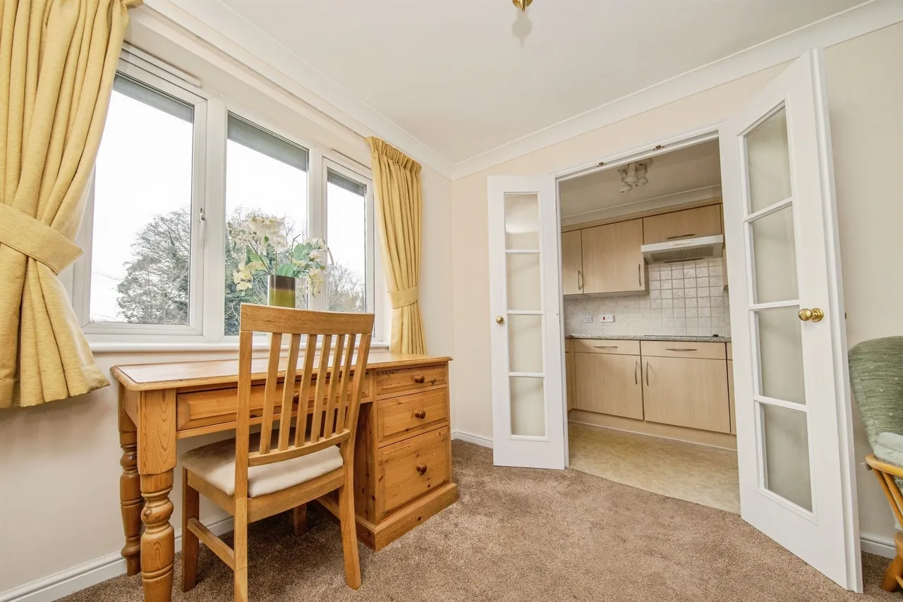 Cliff Lane, Ipswich, IP3, photo 5