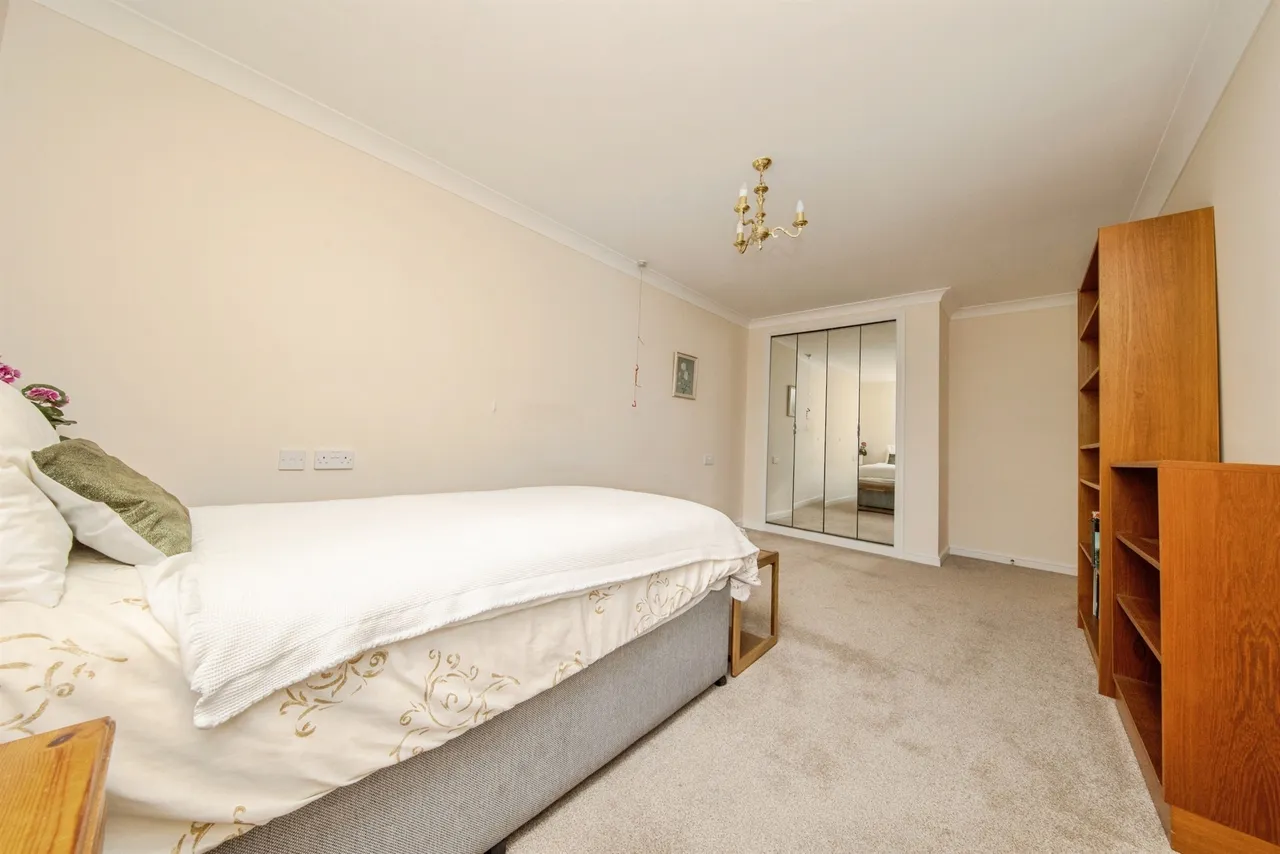 Cliff Lane, Ipswich, IP3, photo 9