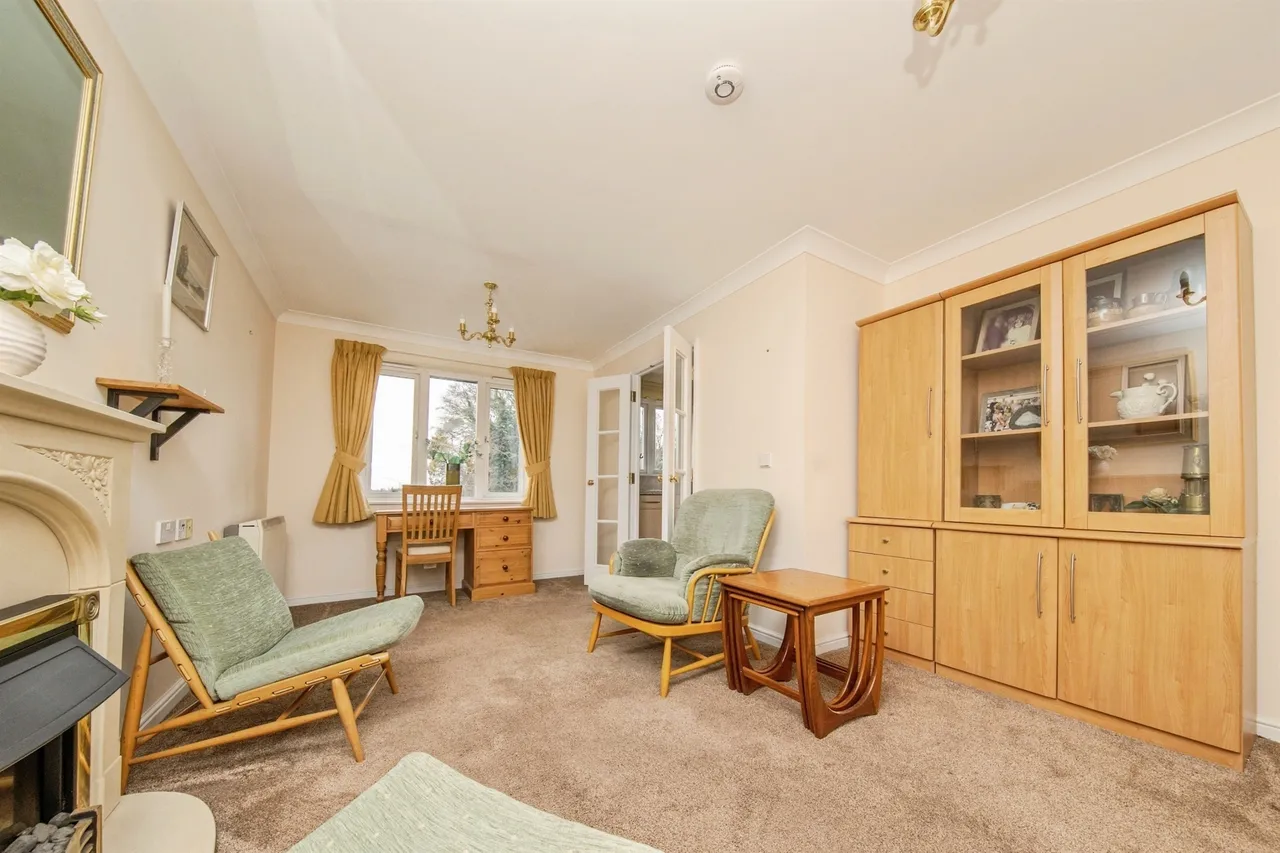 Cliff Lane, Ipswich, IP3, photo 3