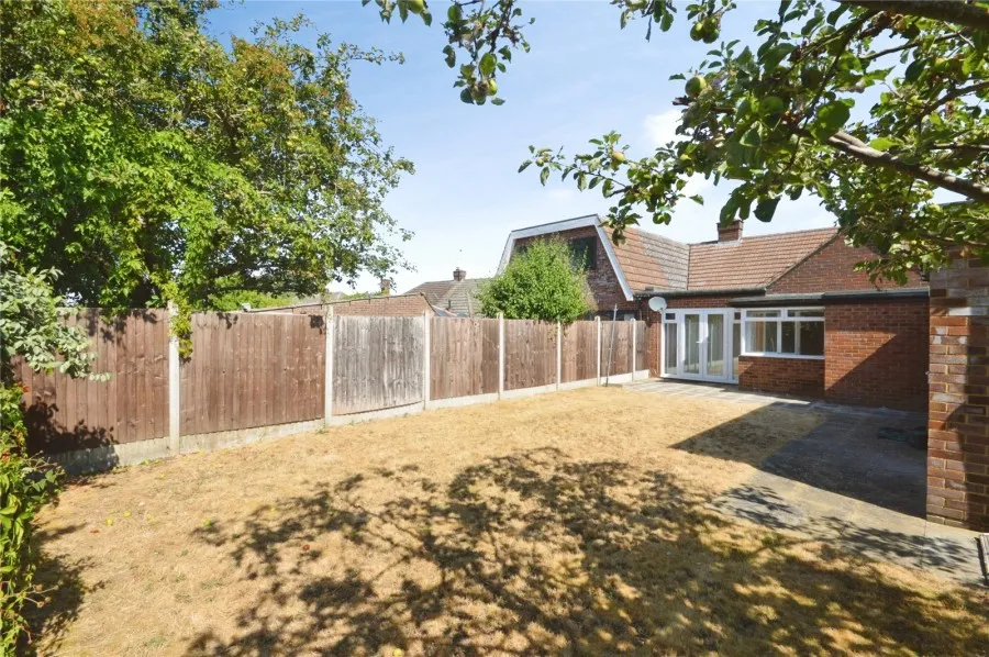 Bungalow Under Offer with 2 bedrooms in Bishop's Stortford, CM23, photo 11