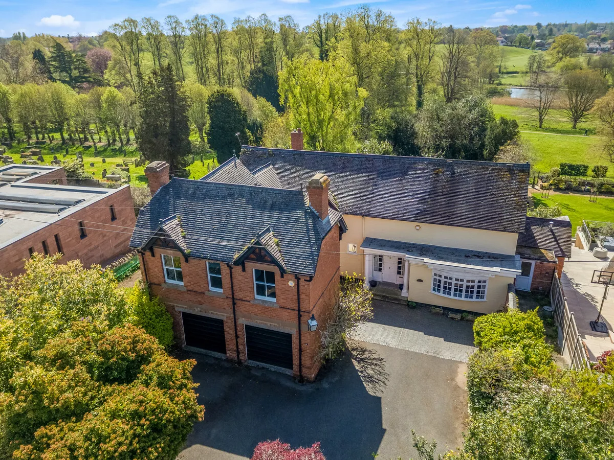 High Street, Kenilworth, CV8, photo 2
