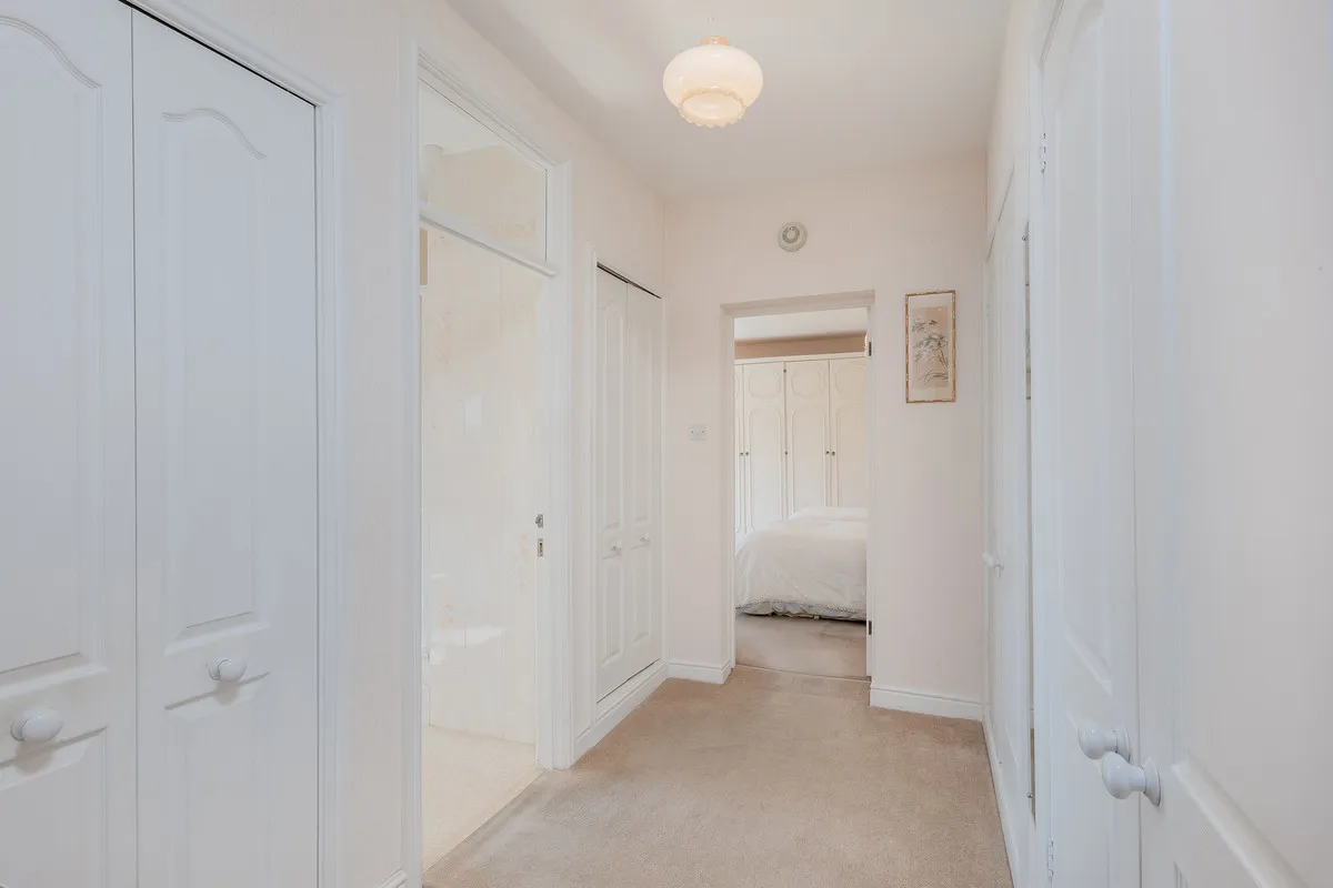 High Street, Kenilworth, CV8, photo 17