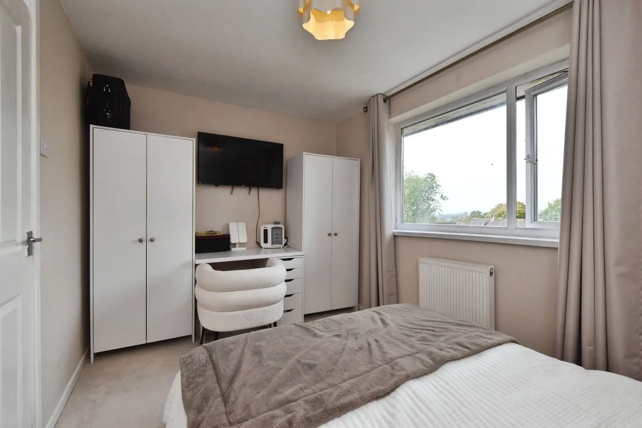 Bronwydd, Birchgrove, SA7, photo 8