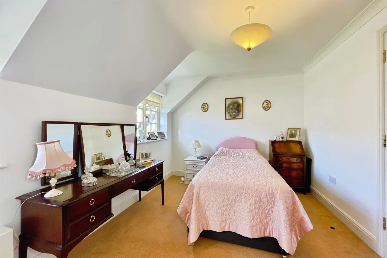 Gatchell Oaks, Trull, TA3, photo 12