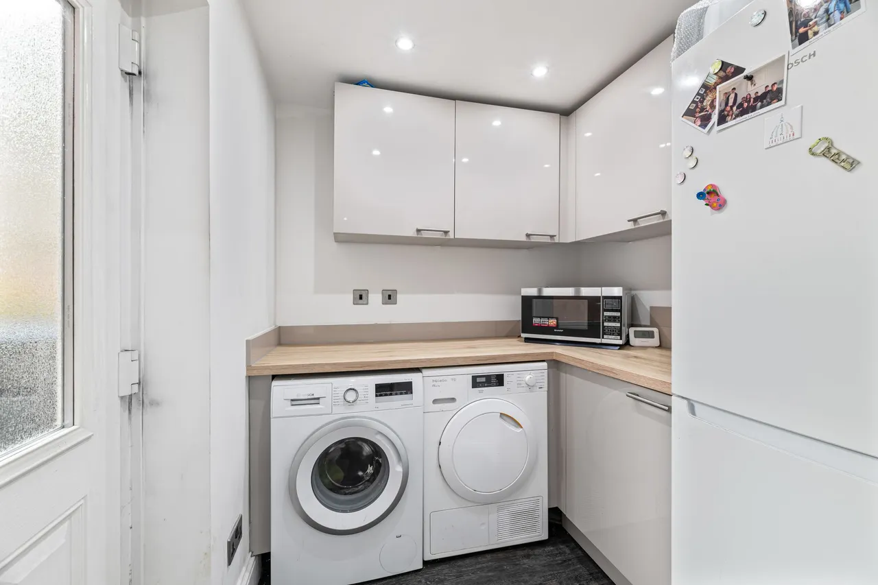 Orchard Close, Frodsham, photo 10