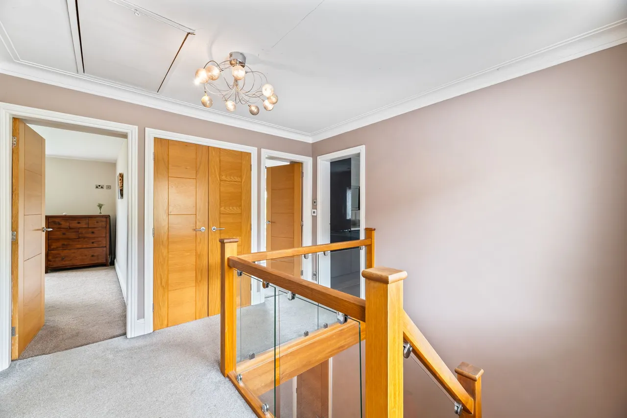 Orchard Close, Frodsham, photo 16