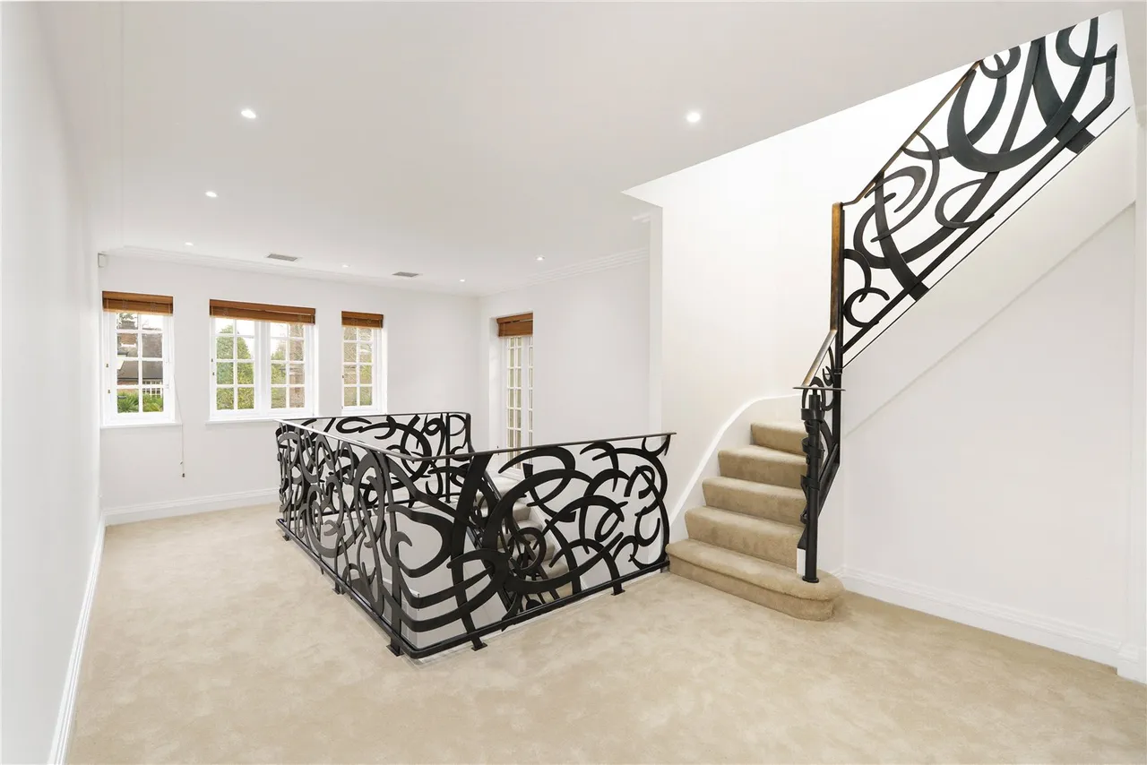 Winnington Close, Hampstead Garden Suburb, London, N2 0UA, photo 14