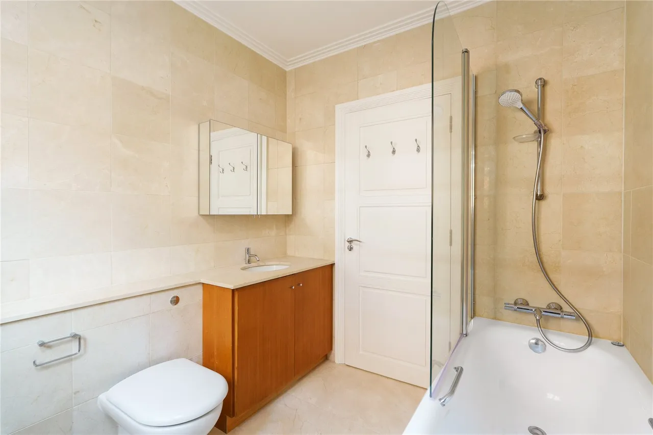 Winnington Close, Hampstead Garden Suburb, London, N2 0UA, photo 11