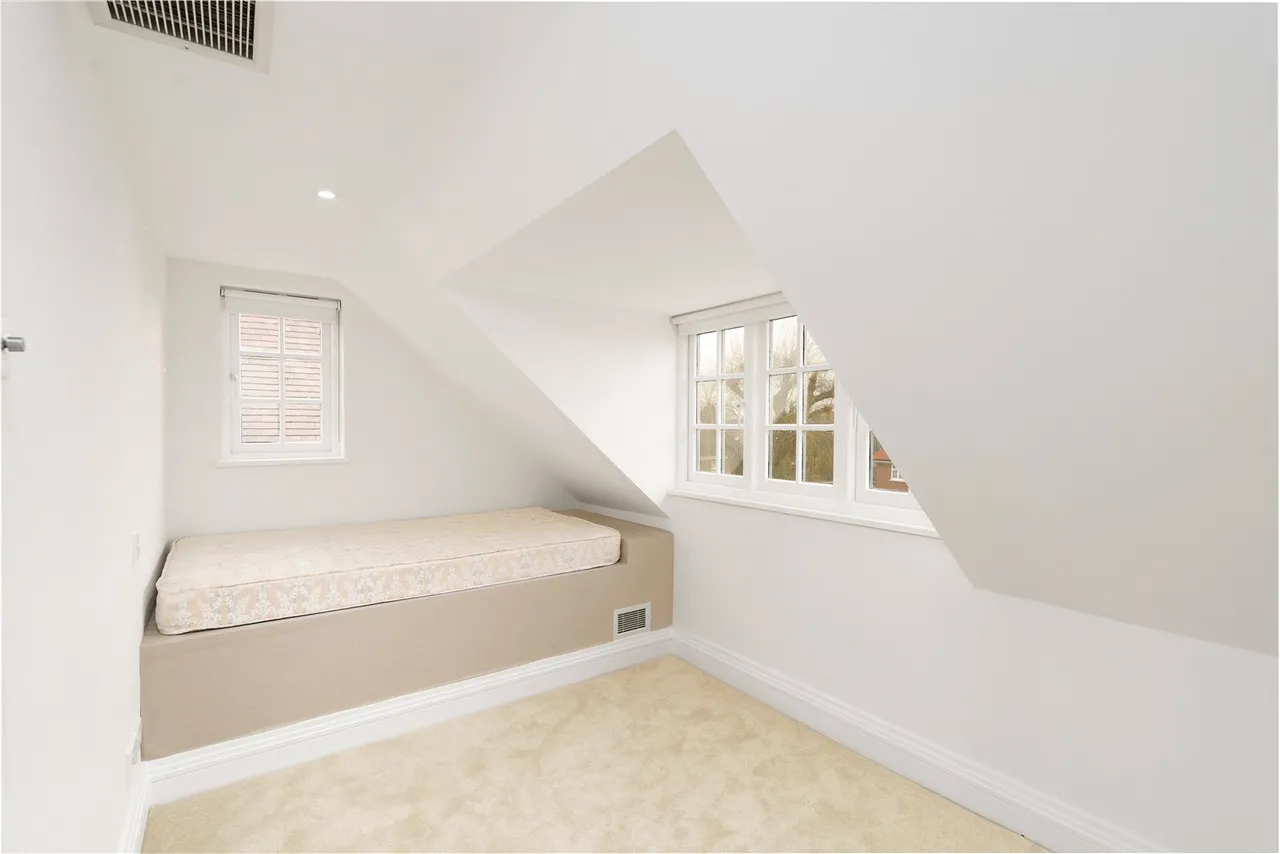Winnington Close, Hampstead Garden Suburb, London, N2 0UA, photo 18