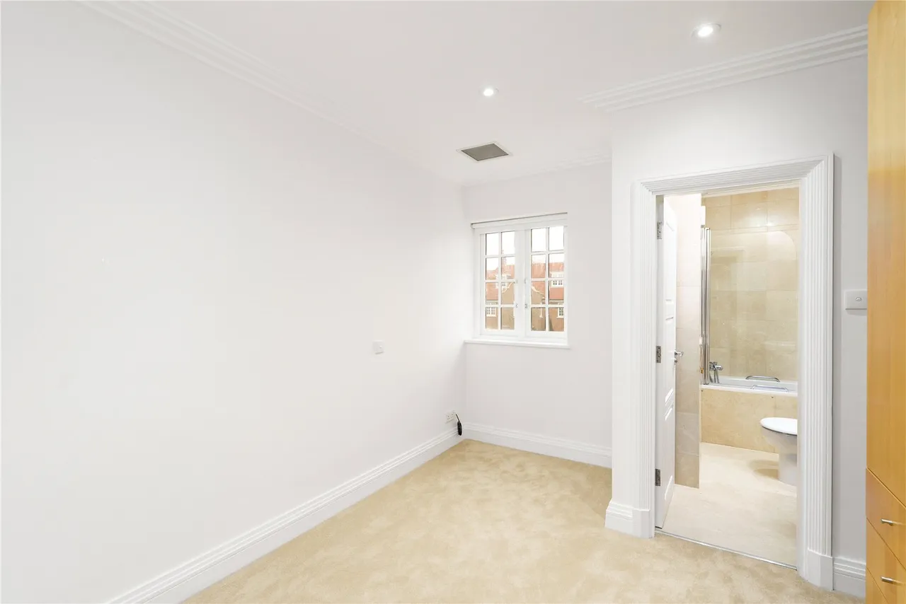 Winnington Close, Hampstead Garden Suburb, London, N2 0UA, photo 7