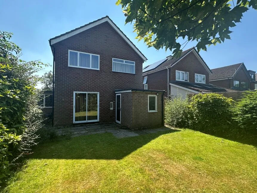 Arlington Crescent, Wilmslow, SK9, photo 16