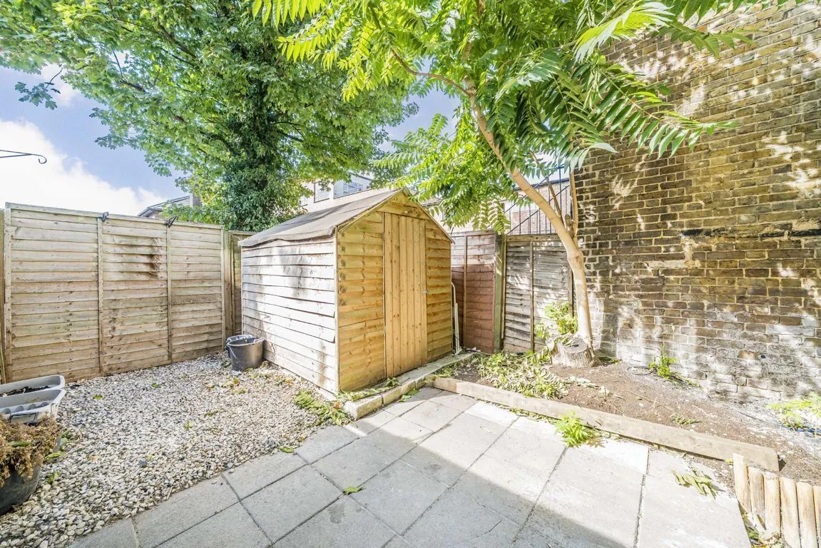 London Road, KT2, photo 4
