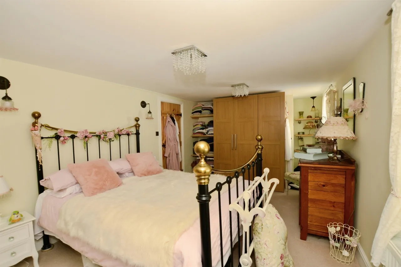 South Street, Lydd, TN29, photo 6