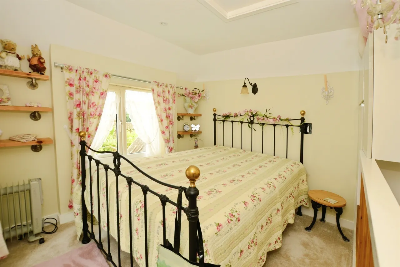 South Street, Lydd, TN29, photo 15