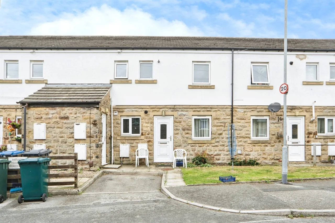 2 bed flat for sale — Quarry Street, Bradford