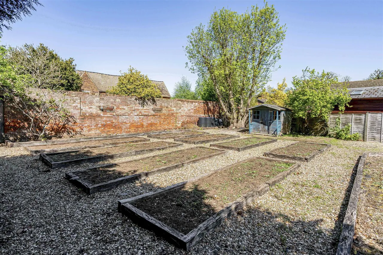 Church Street, Gamlingay, SG19, photo 41