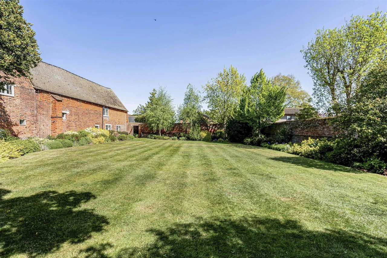 Church Street, Gamlingay, SG19, photo 40