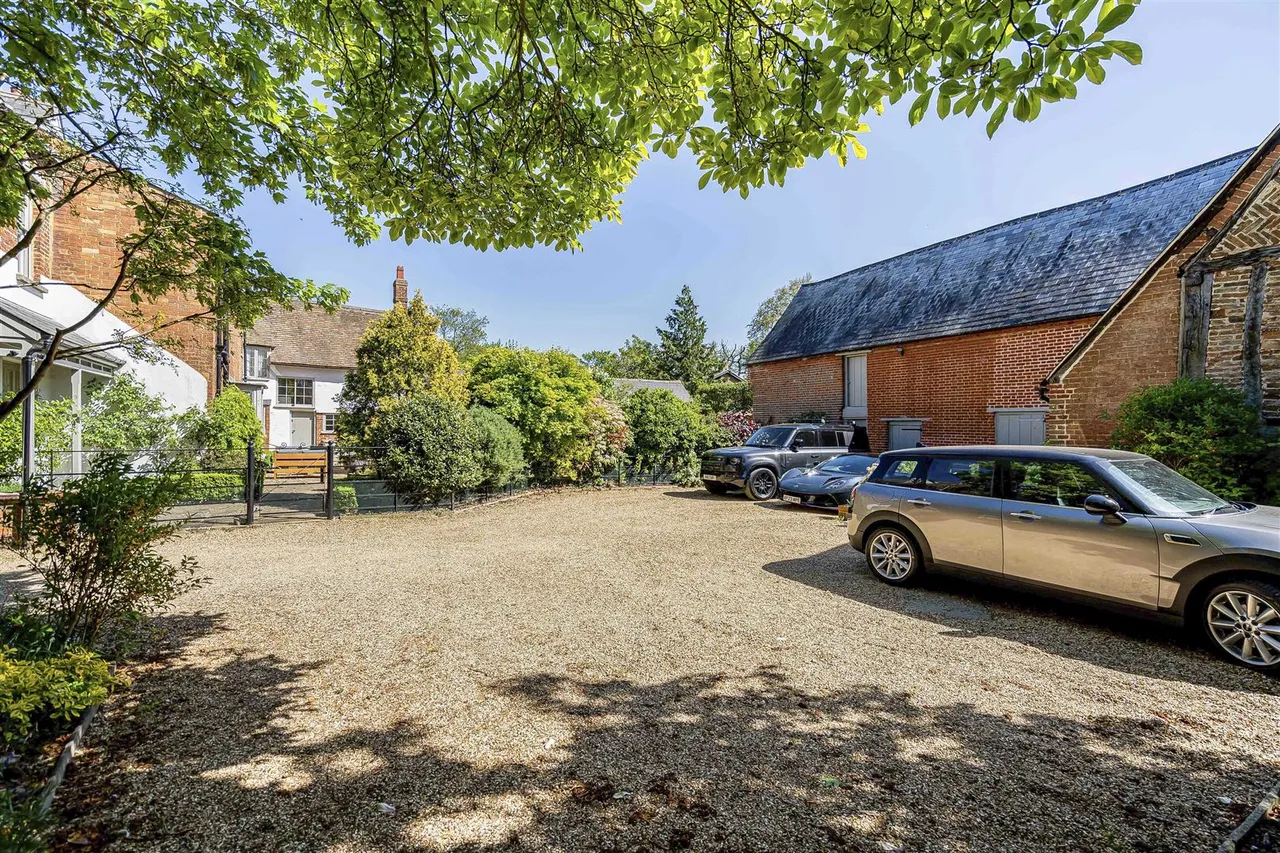 Church Street, Gamlingay, SG19, photo 45