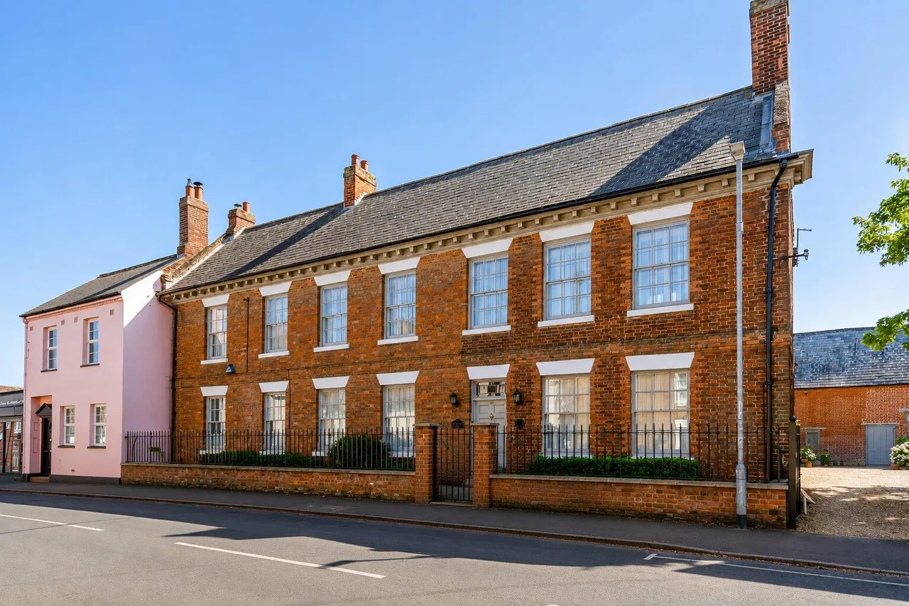 7 bed property for sale, Church Street, Gamlingay, SG19