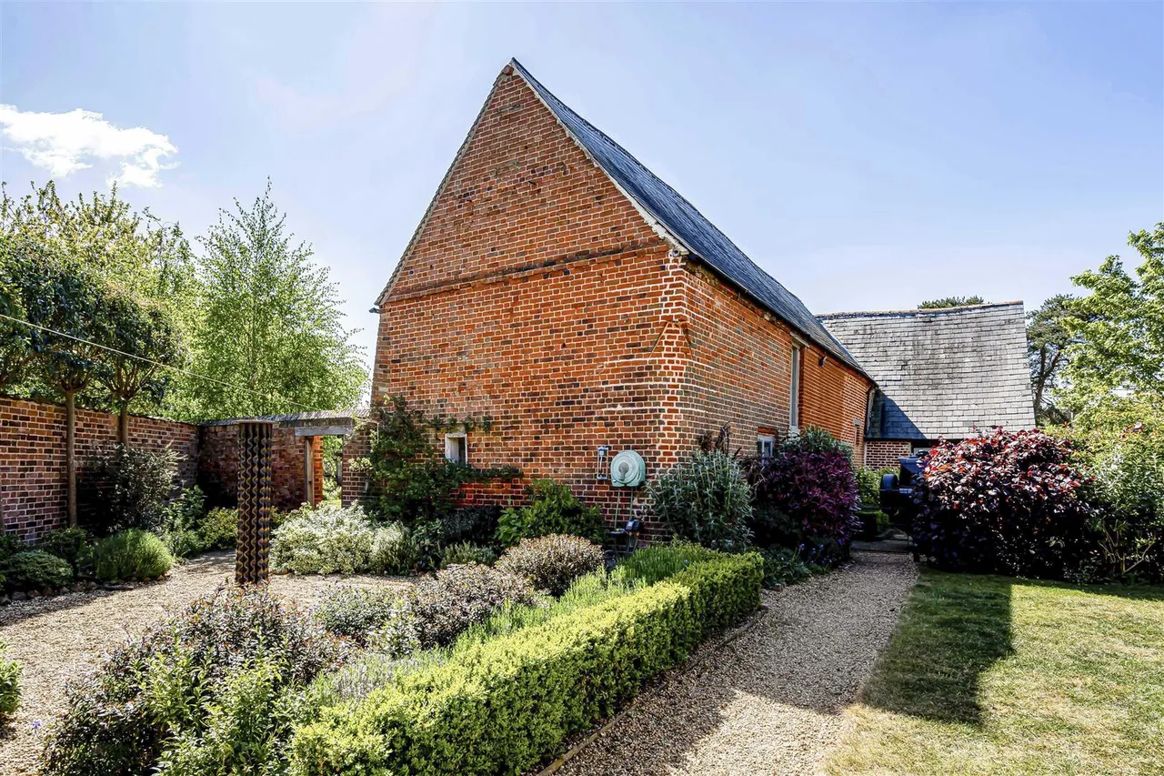 Church Street, Gamlingay, SG19, photo 54