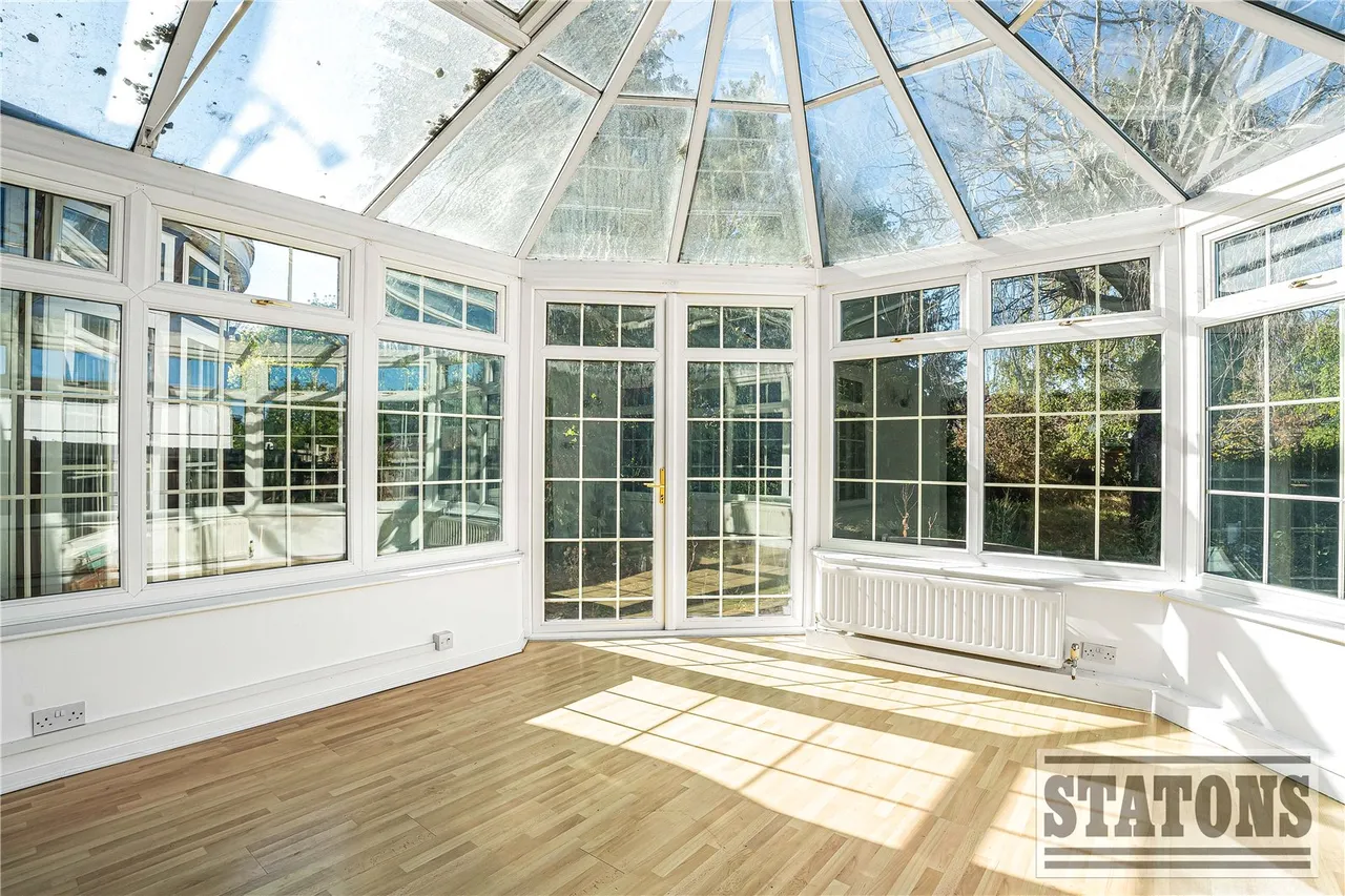 Avenue Road, London, N14, photo 11
