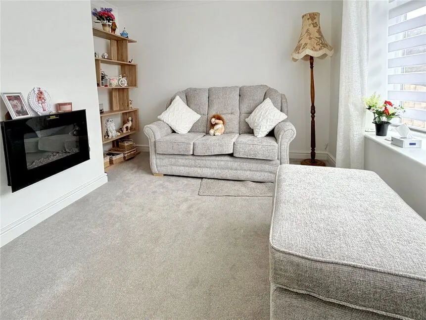 Norville Crescent, Darfield, Barnsley, S73, photo 8