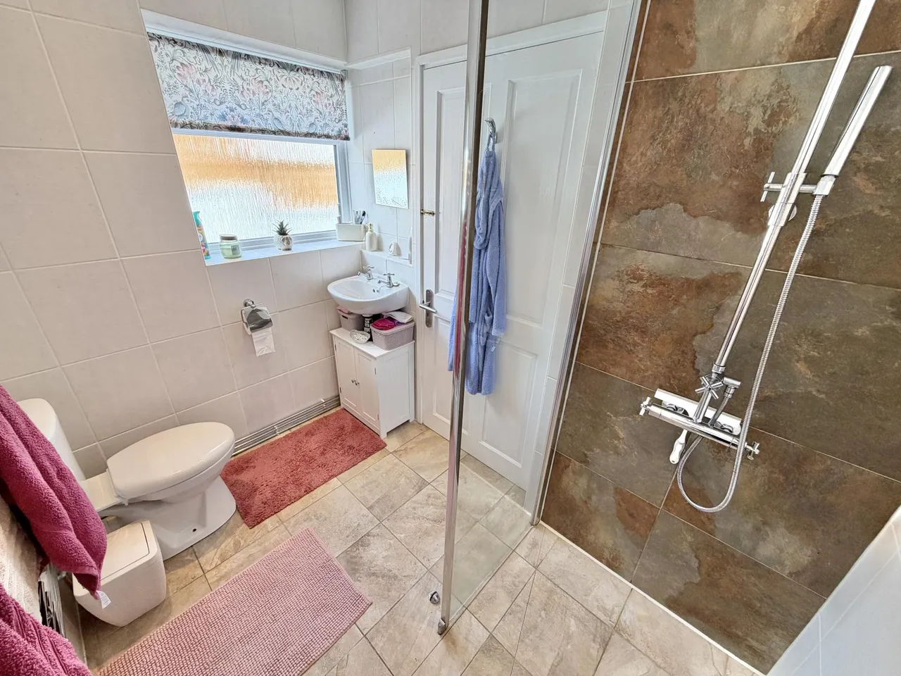 Cefn Road, Ammanford, SA18, photo 13