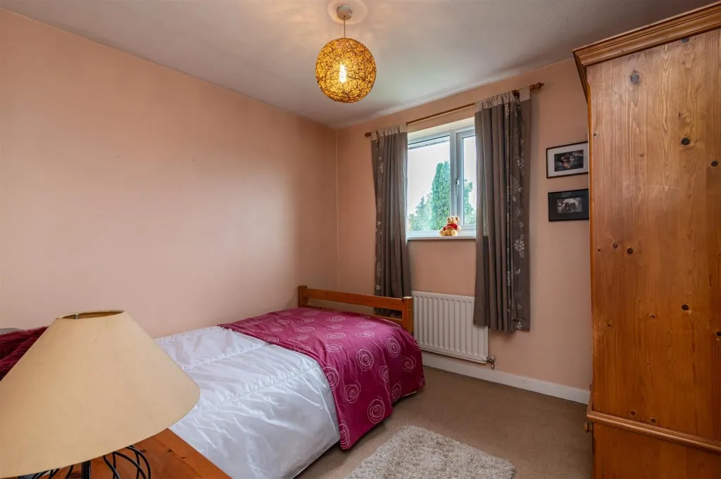 Blenheim Avenue, Lowdham, NG14, photo 16