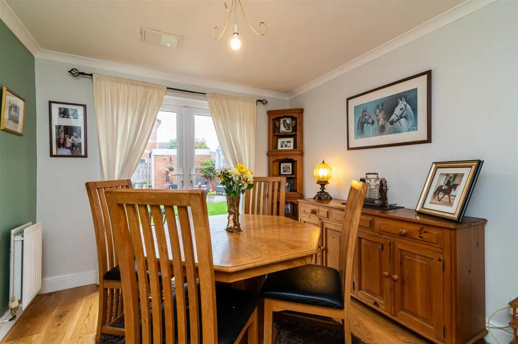 Blenheim Avenue, Lowdham, NG14, photo 8
