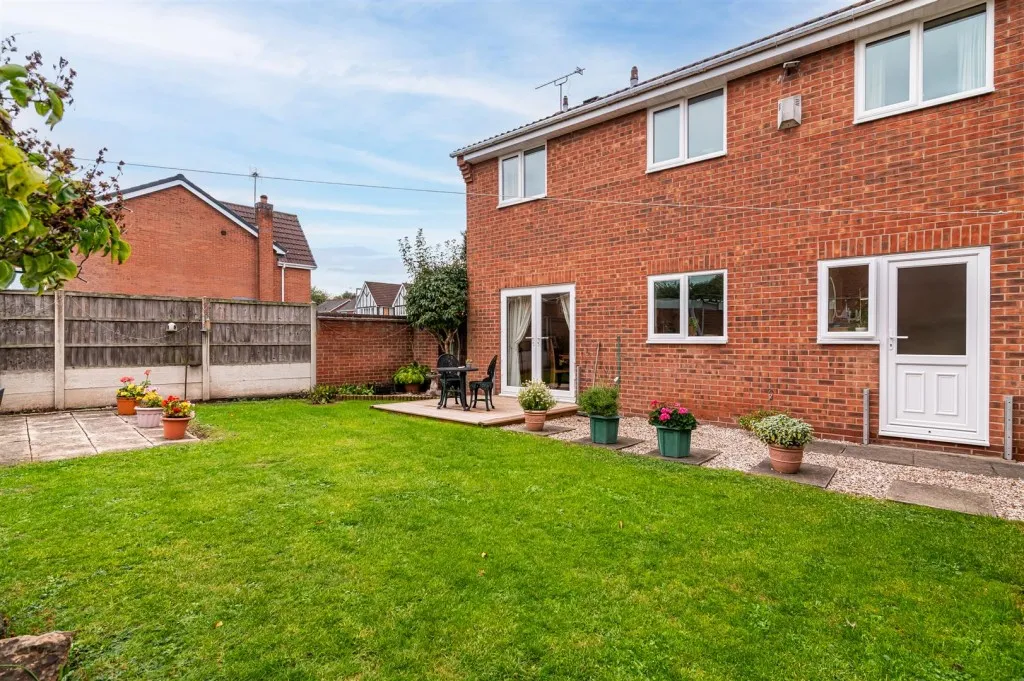 Blenheim Avenue, Lowdham, NG14, photo 20
