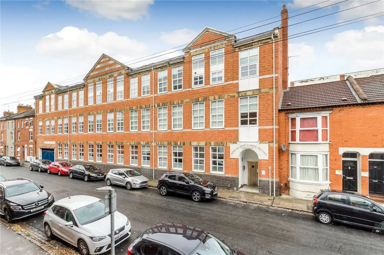 2 bed flat for sale — Talbot Road, Northampton, Northamptonshire, NN1