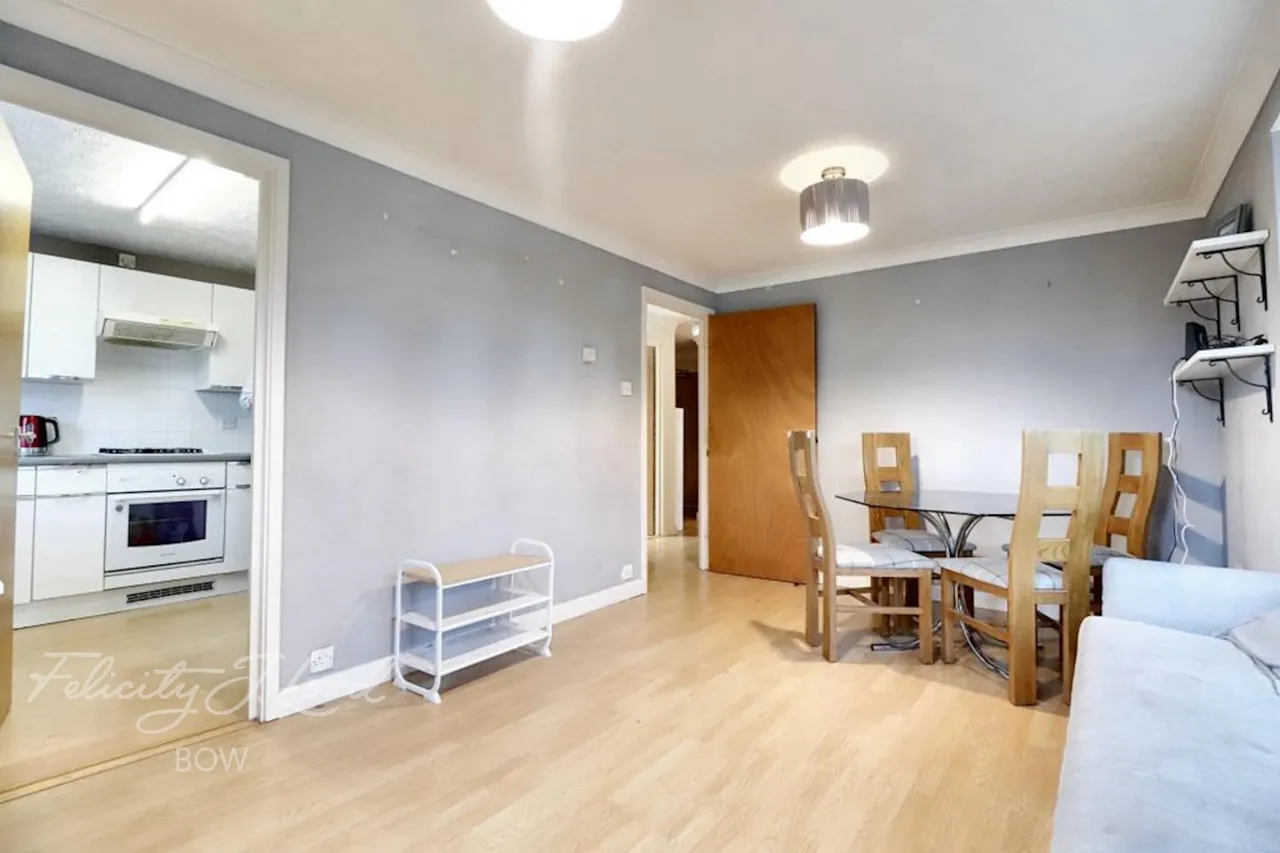Consul House, E3, photo 4