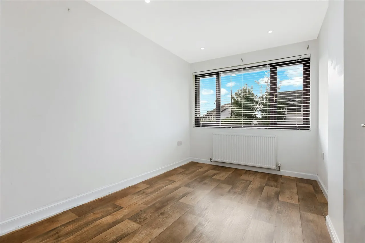 Waverley Crescent, Livingston, EH54, photo 12