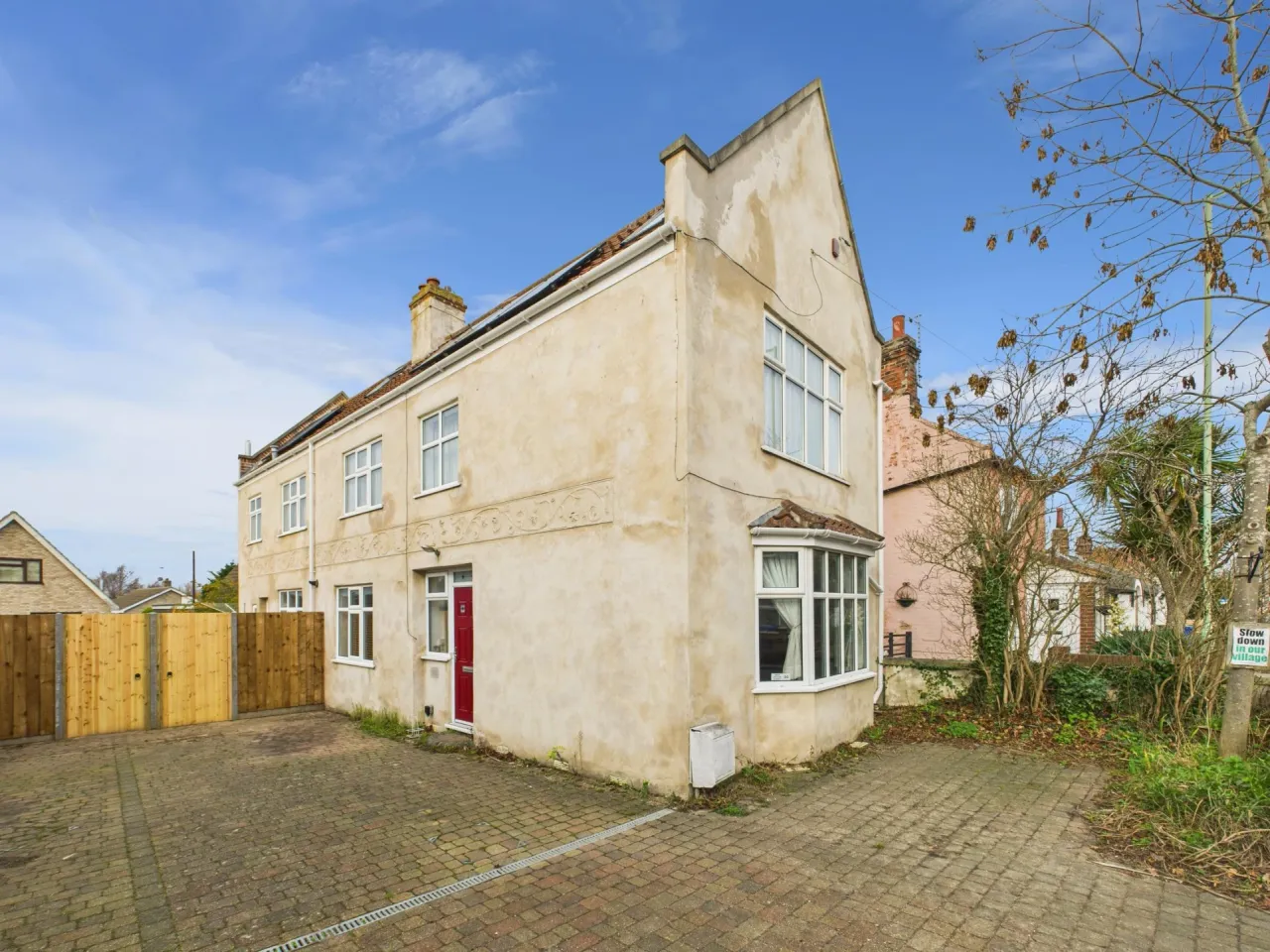5 bed property for sale, Oulton Street, Lowestoft