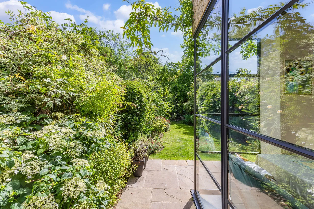 Crystal Palace Road, London, SE22, photo 12