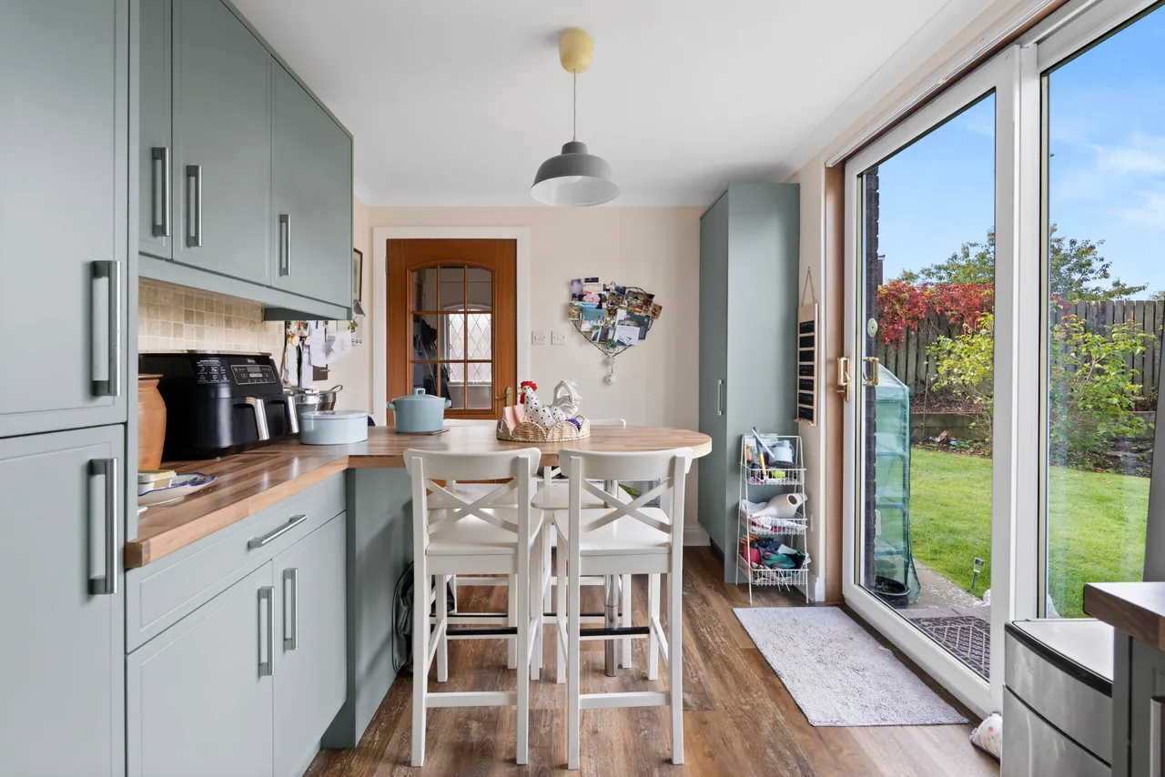 Hay Avenue, Bishopton, photo 8