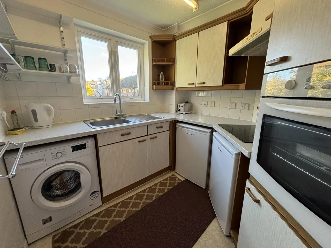 Upper Gordon Road, Camberley, GU15, photo 4
