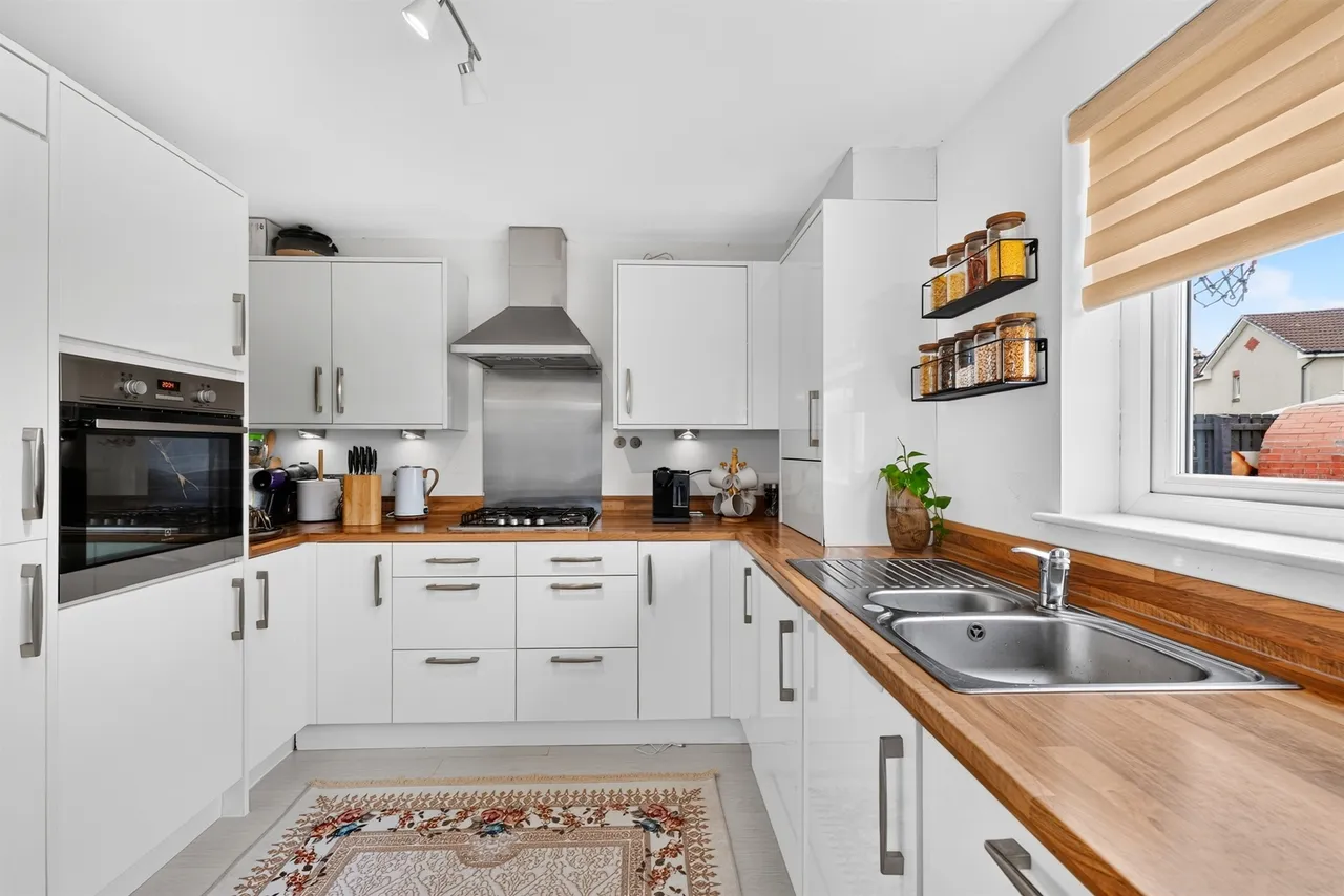 Whitacres Place, Glasgow, photo 6