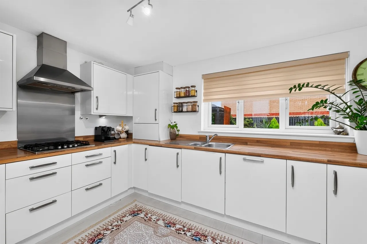 Whitacres Place, Glasgow, photo 5