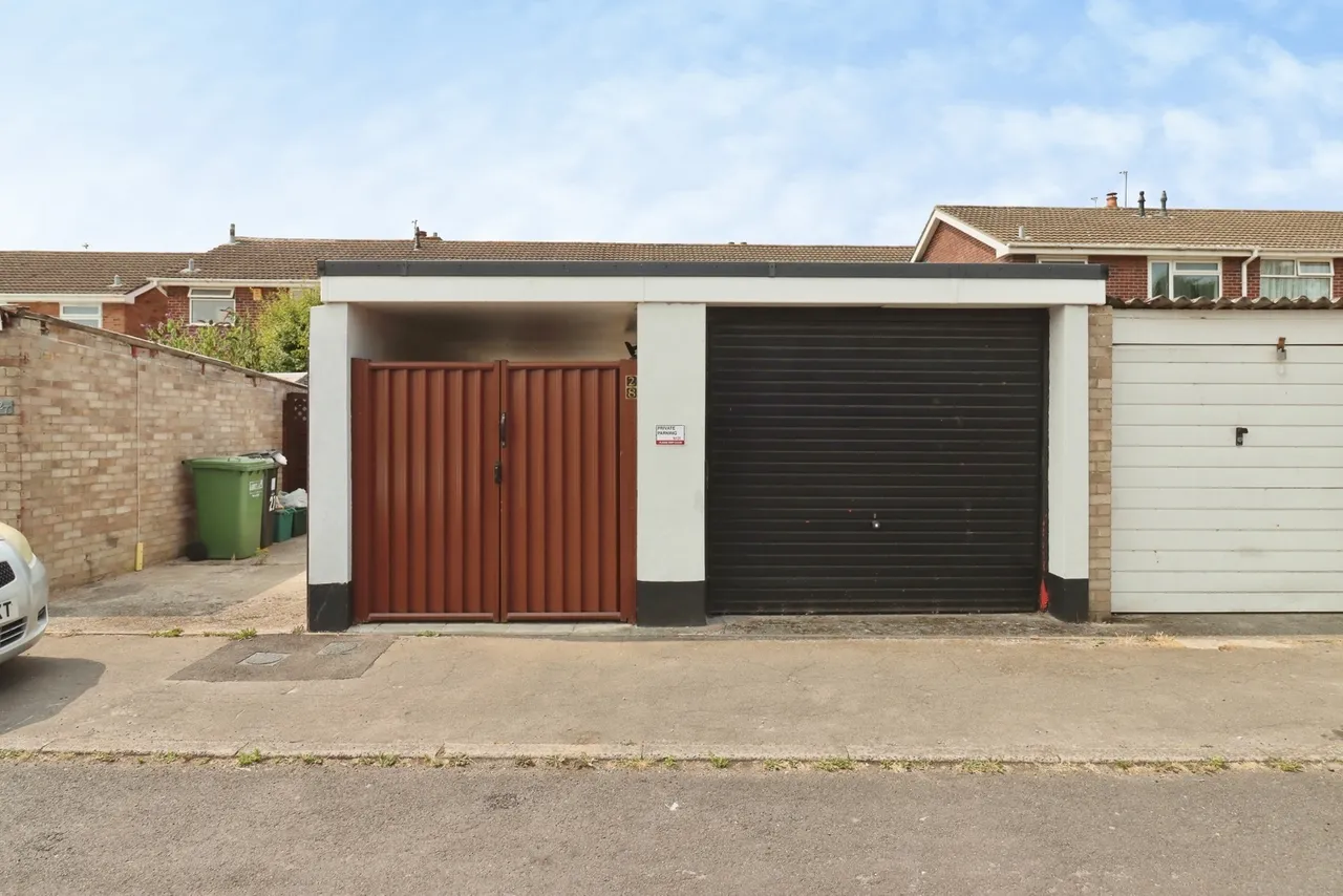 Falcon Drive, Patchway, Bristol, Gloucestershire, BS34, photo 20