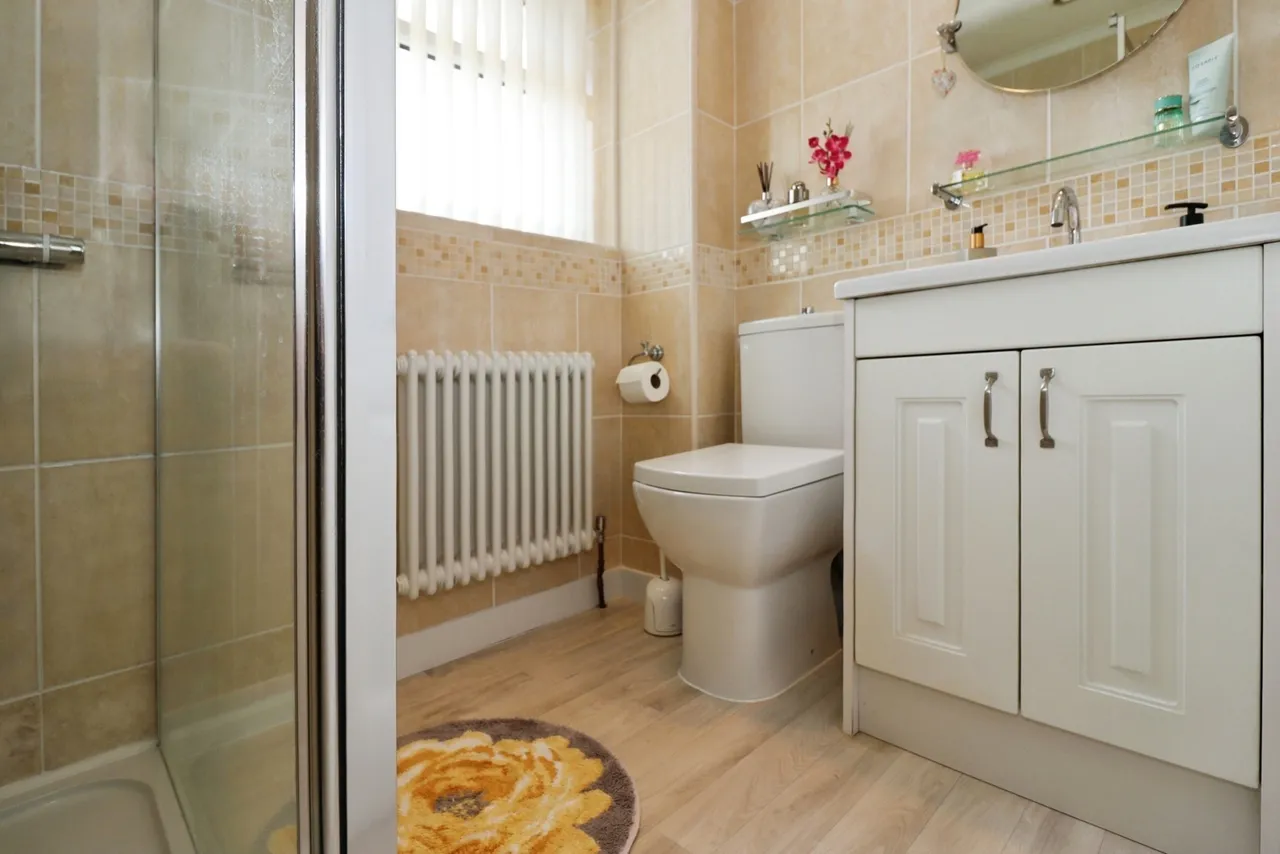 Falcon Drive, Patchway, Bristol, Gloucestershire, BS34, photo 4